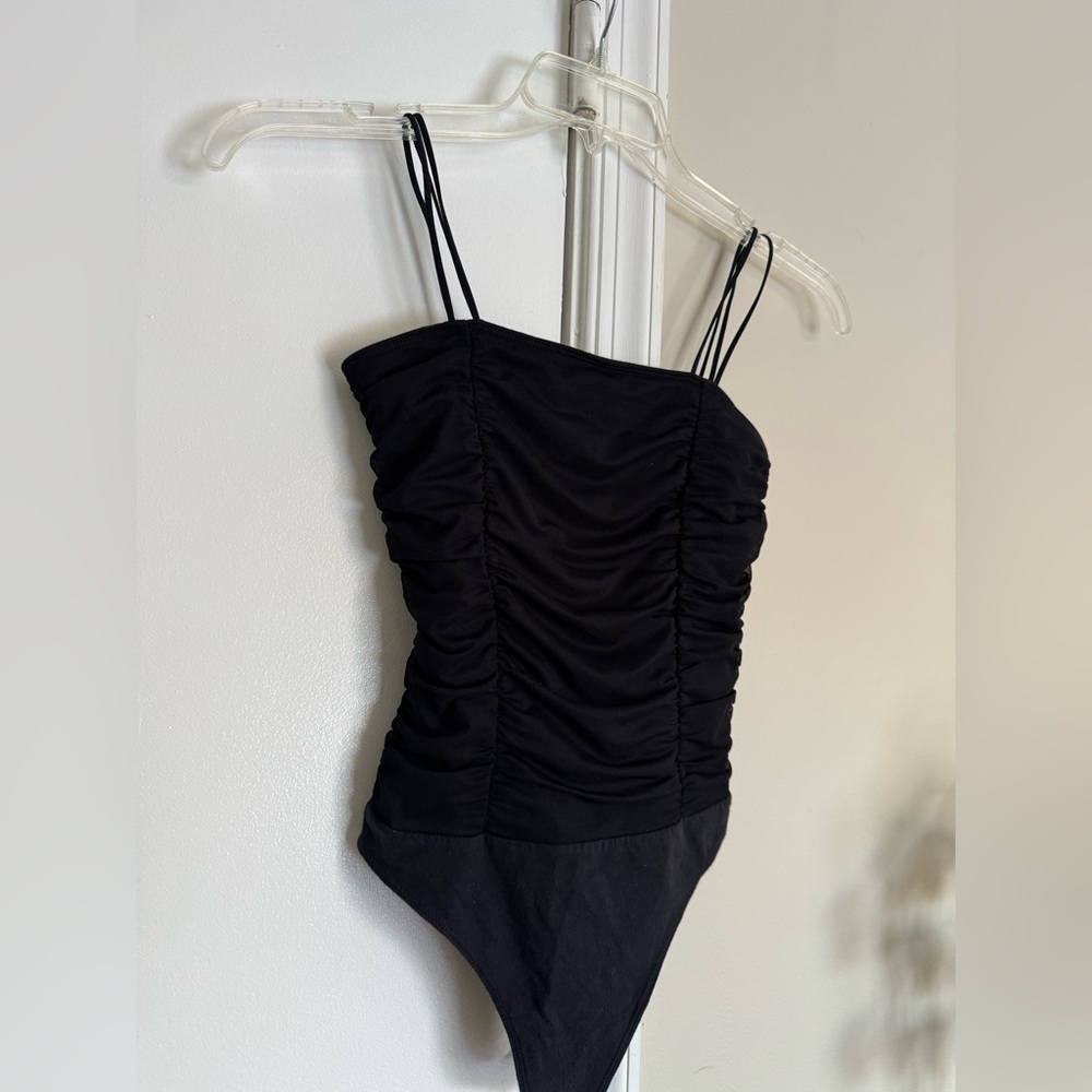 Abercrombie Black Ruched Bodysuit - Picture 2 of 3